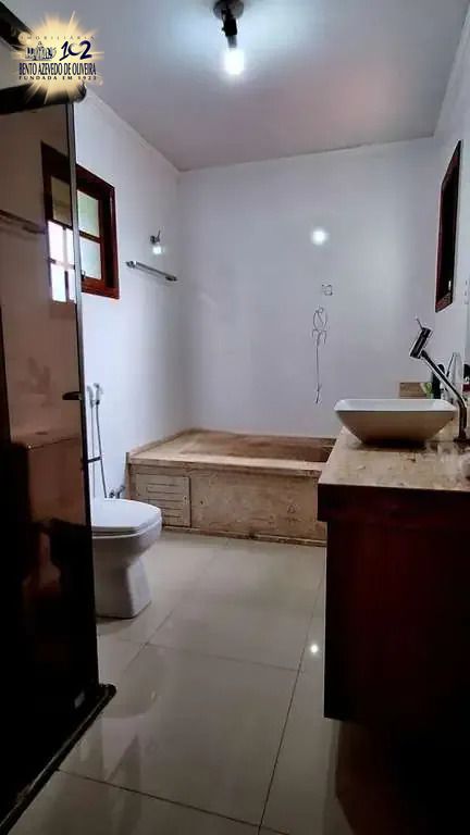 Casa, 3 quartos, 203 m² - Foto 14