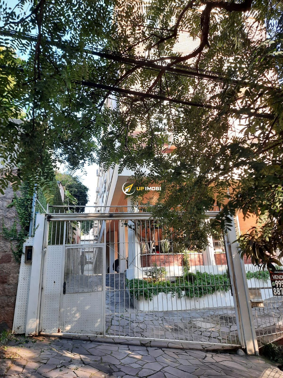 Apartamento, 1 dormitório no bairro Higienópolis em Porto Alegre para Comprar