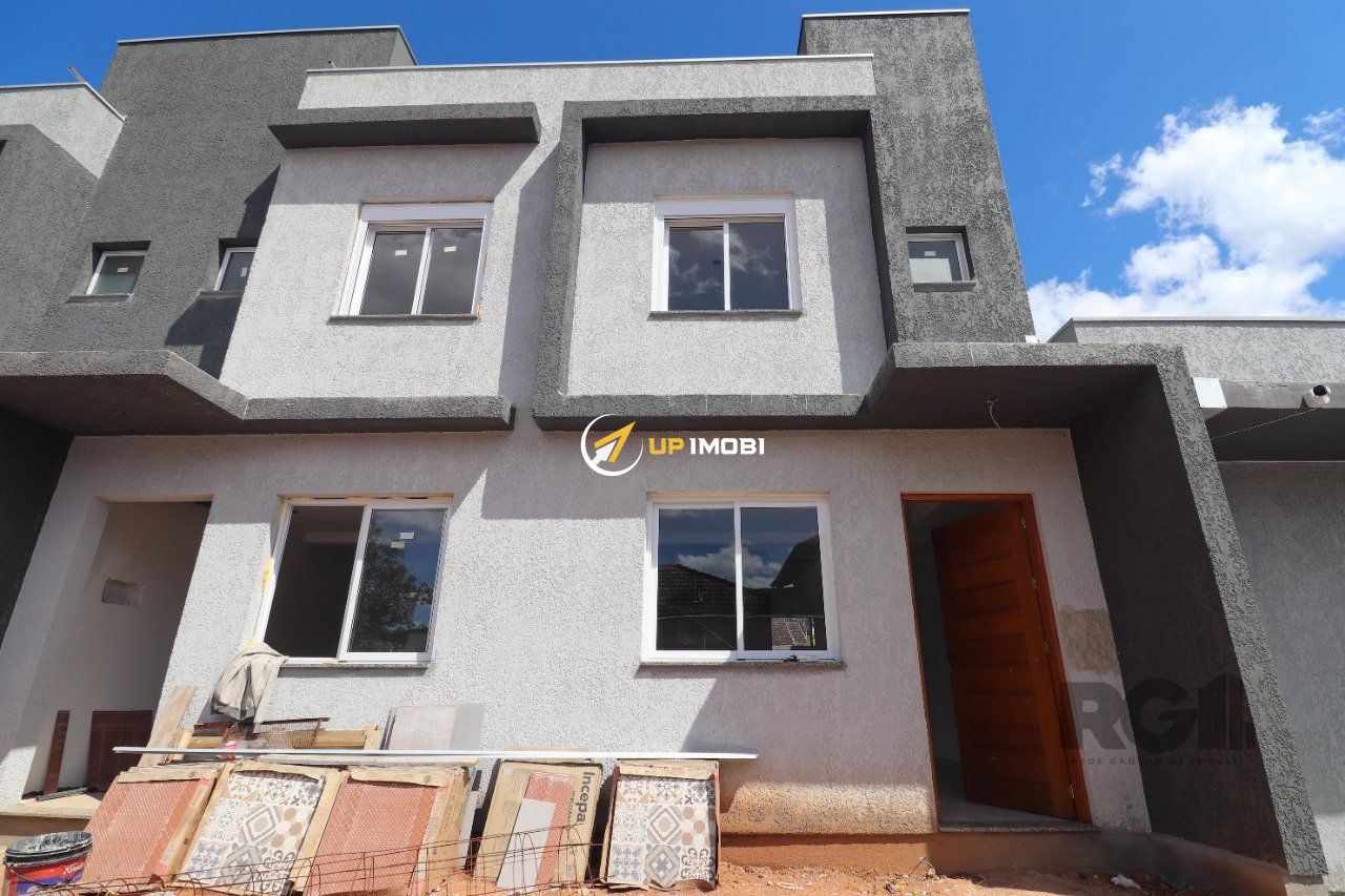 Casa de Condomínio com 57m², 2 dormitórios no bairro Vila Nova em Porto Alegre para Comprar