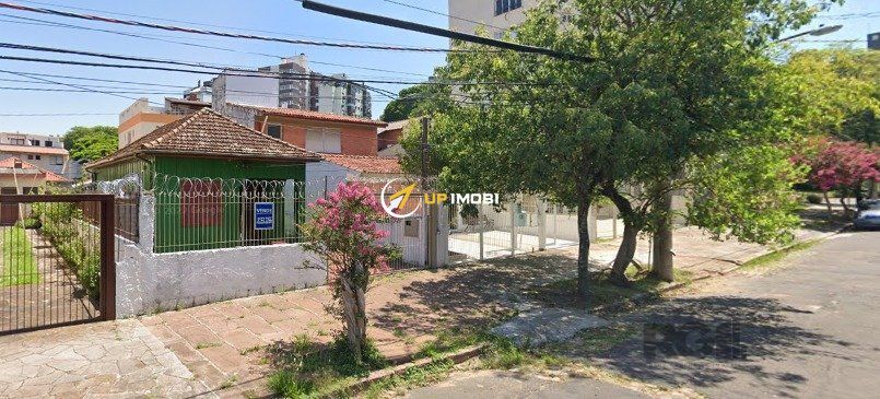 Terreno com 232m² no bairro Jardim Botânico em Porto Alegre para Comprar