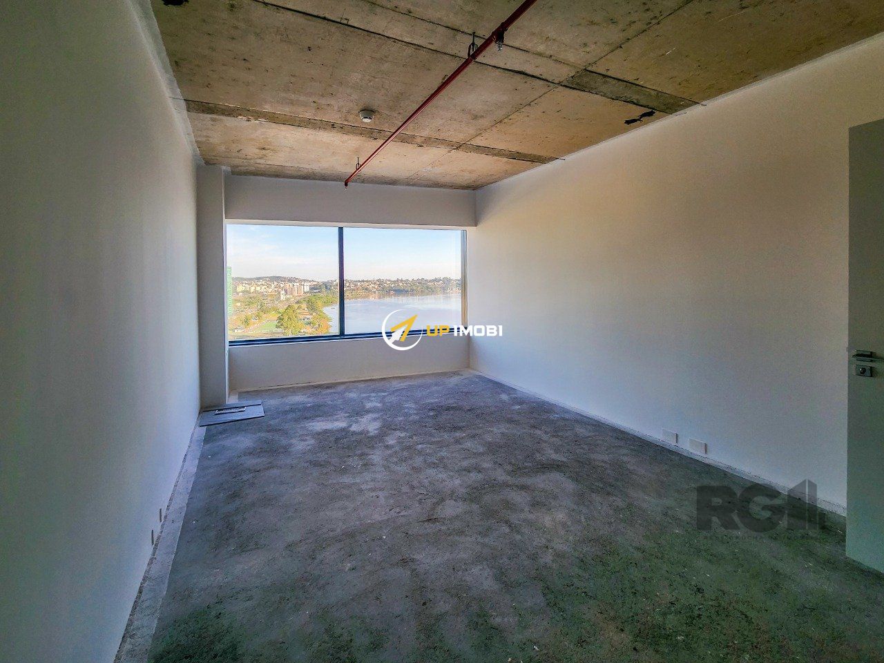 Sala Comercial no bairro Praia de Belas em Porto Alegre para Comprar