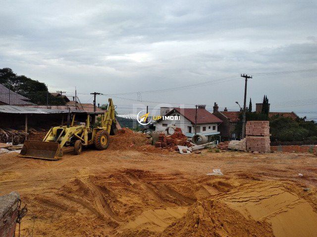 Terreno com 800m² no bairro Santa Tereza em Porto Alegre para Comprar