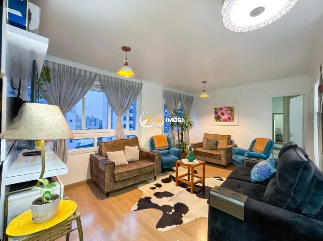 Apartamento, 3 dormitórios no bairro São Sebastião em Porto Alegre para Comprar