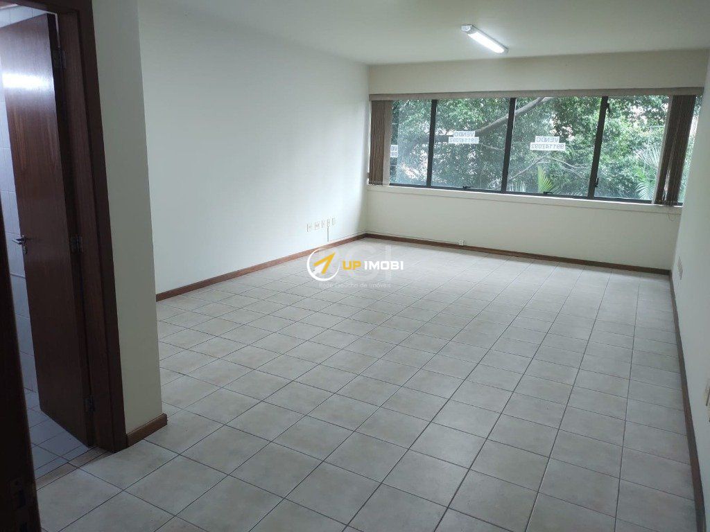 Sala Comercial no bairro Praia de Belas em Porto Alegre para Comprar