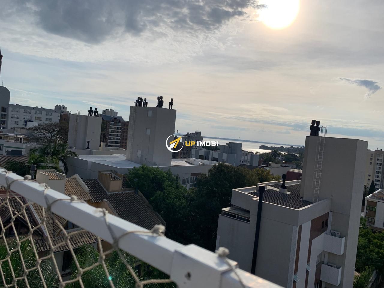 Cobertura, 4 dormitórios no bairro Tristeza em Porto Alegre para Comprar