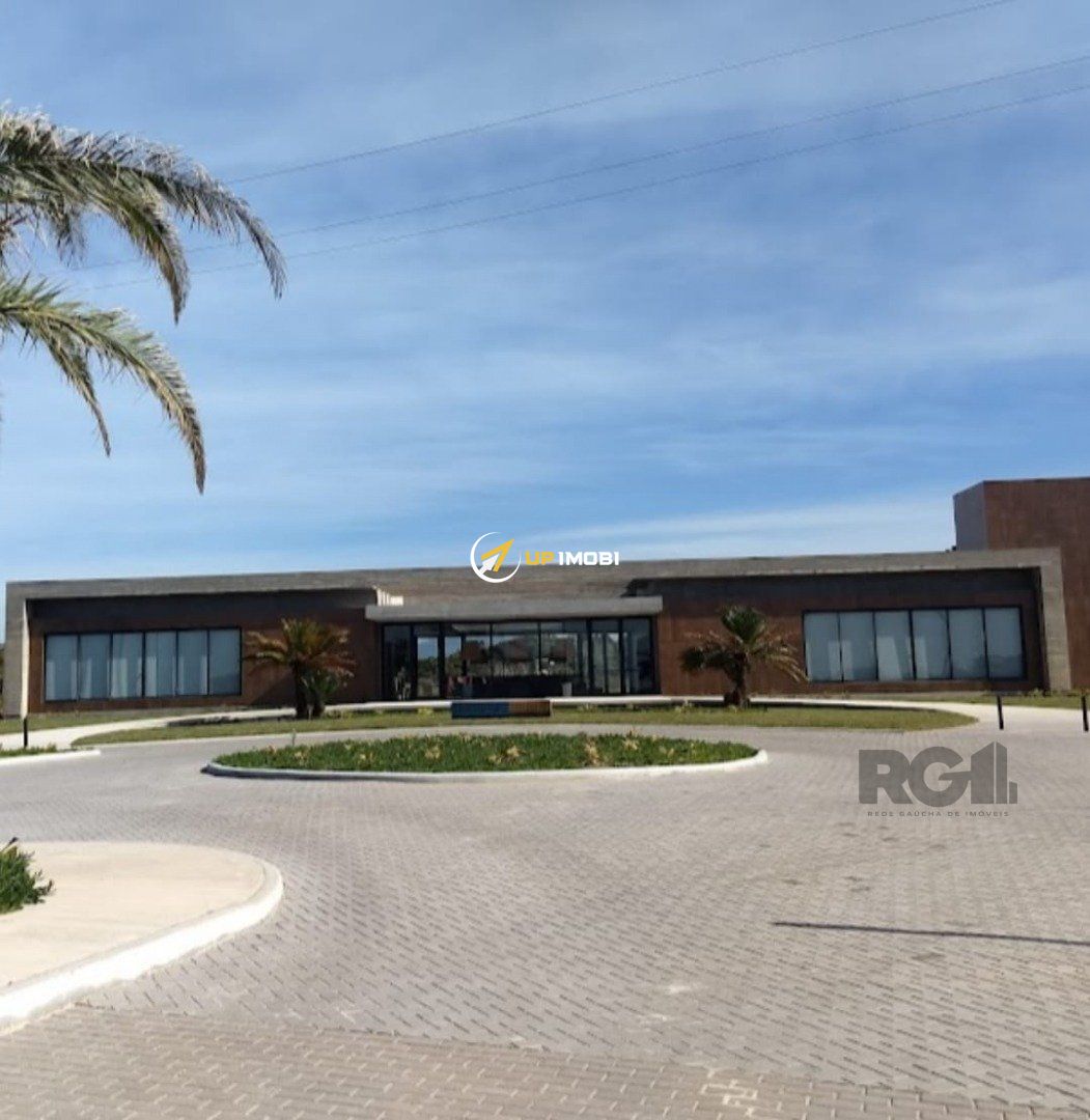 Terreno com 306m² no bairro Curumim em Capão da Canoa para Comprar