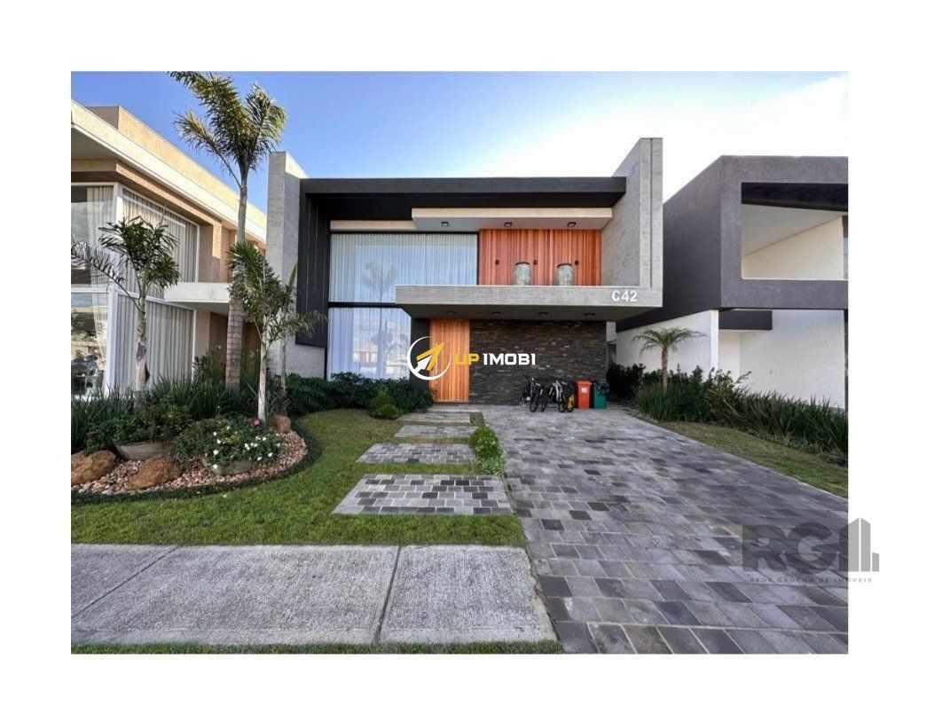 Casa de Condomínio com 325m², 5 dormitórios no bairro Centro em Xangri-Lá para Comprar