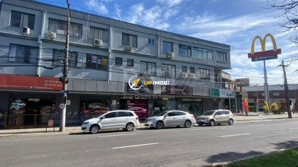 Sala Comercial no bairro Tristeza em Porto Alegre para Comprar