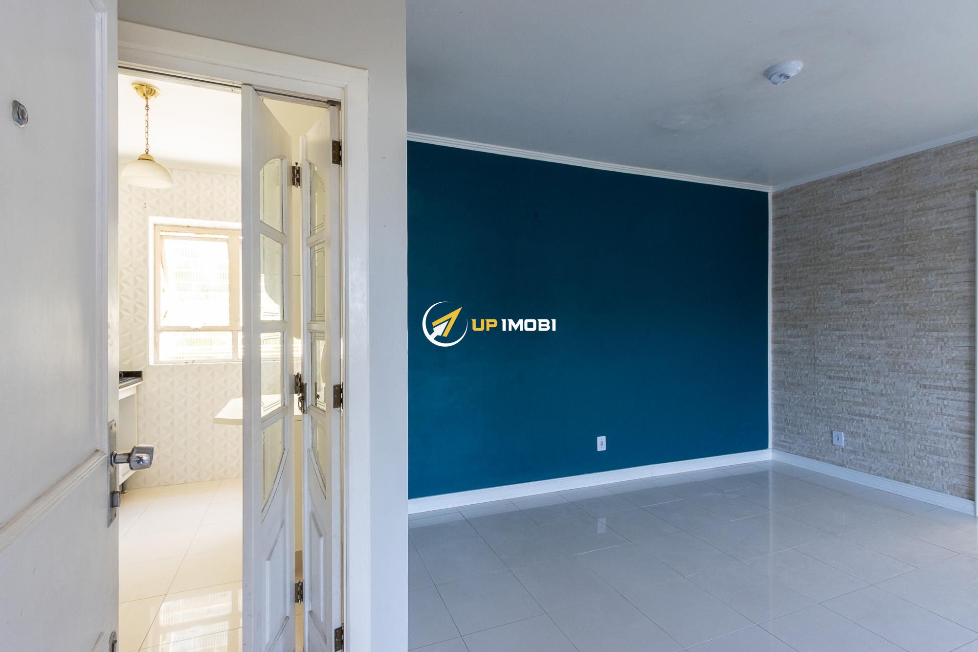 Apartamento, 2 dormitórios no bairro Cristal em Porto Alegre para Comprar