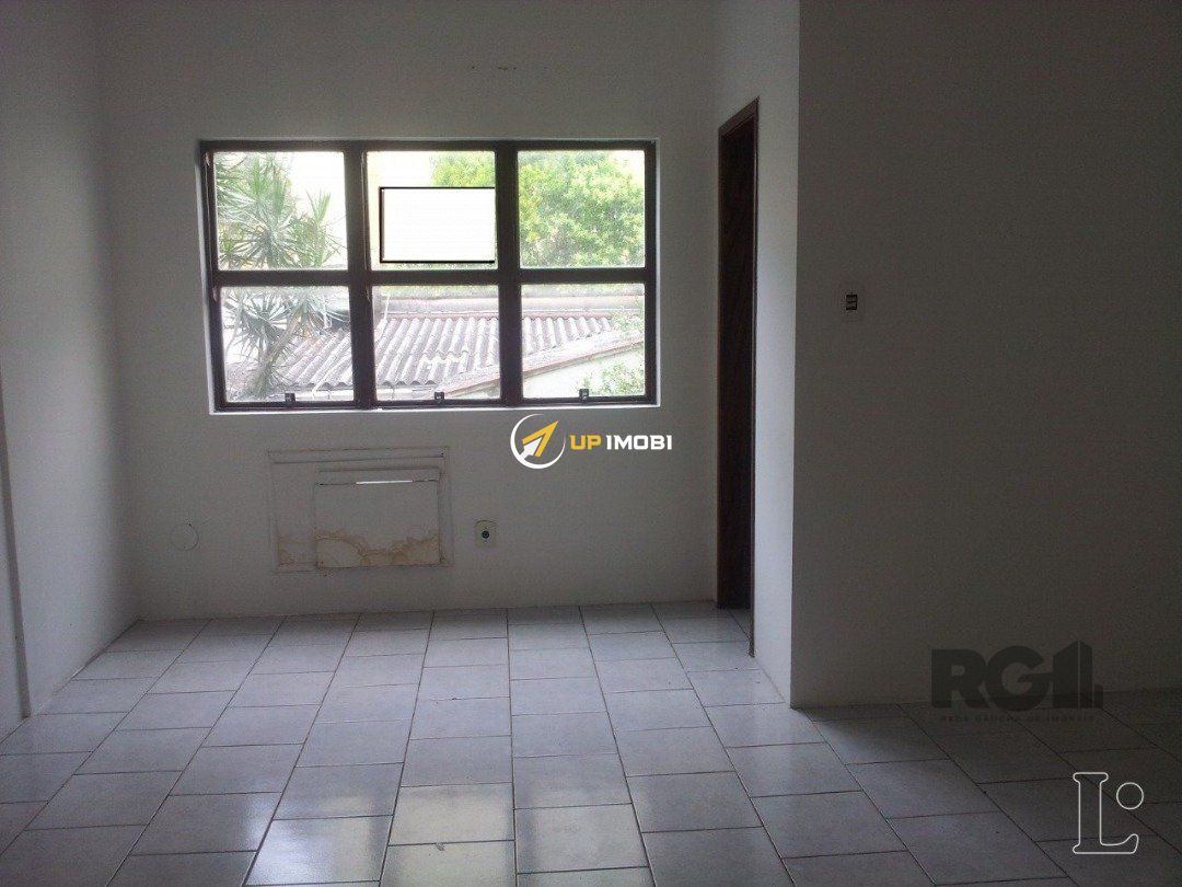 Sala Comercial no bairro Tristeza em Porto Alegre para Comprar
