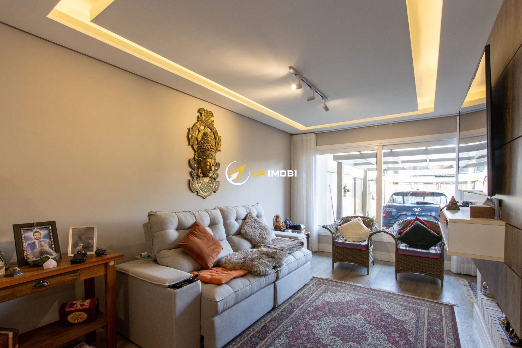 Casa, 3 dormitórios no bairro Hípica em Porto Alegre para Comprar