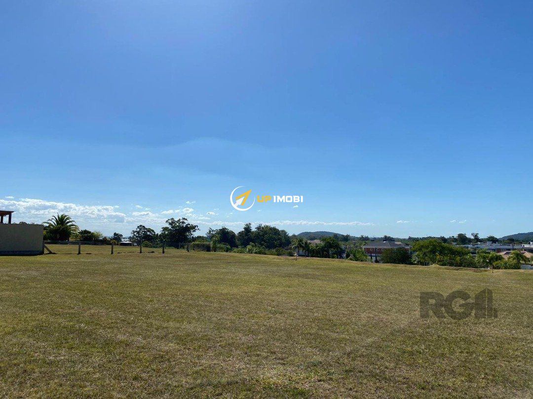 Terreno com 1024m² no bairro Chapéu do Sol em Porto Alegre para Comprar