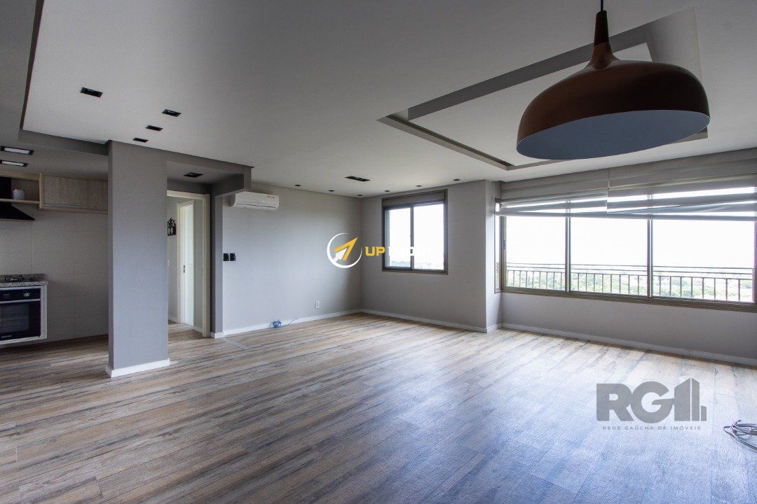 Apartamento, 3 dormitórios no bairro Cavalhada em Porto Alegre para Comprar