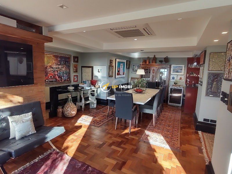 Cobertura, 3 dormitórios no bairro Tristeza em Porto Alegre para Comprar