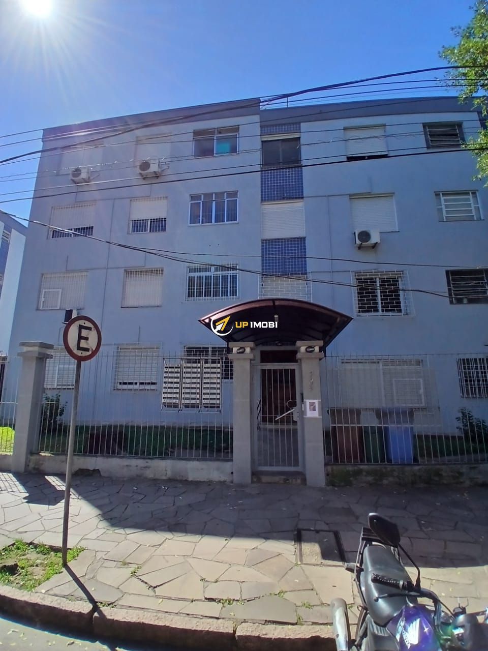 Apartamento, 1 dormitório no bairro Vila Ipiranga em Porto Alegre para Comprar