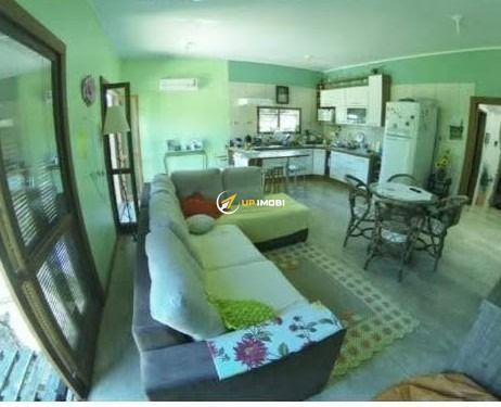 Casa com 290m², 3 dormitórios no bairro Vila Nova em Porto Alegre para Comprar