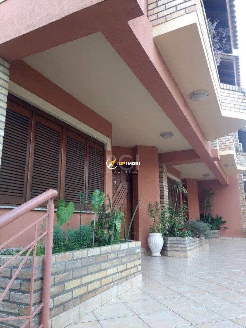 Casa de Condomínio com 245m², 3 dormitórios no bairro Vila Conceição em Porto Alegre para Comprar