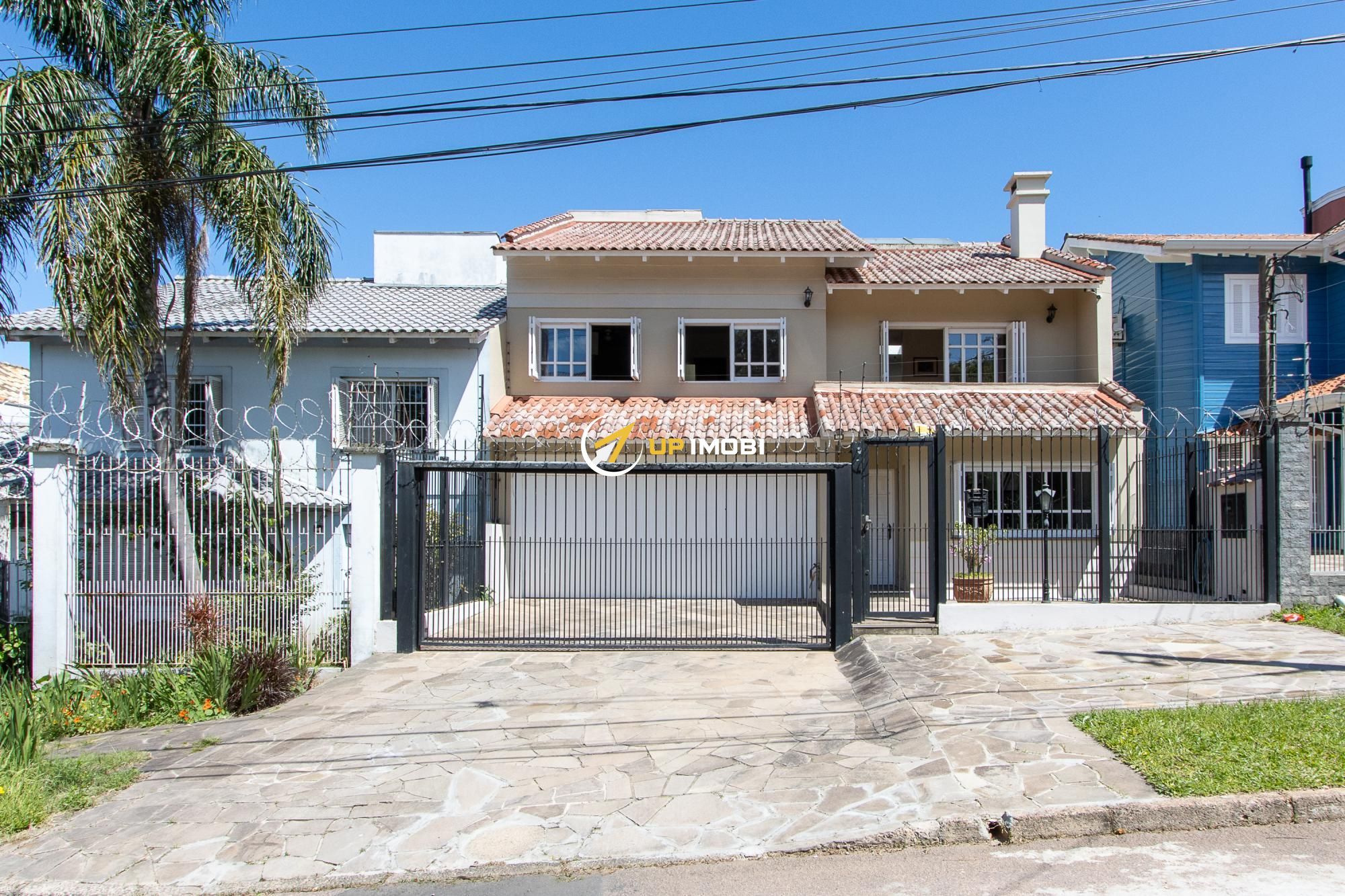 Casa com 308m², 4 dormitórios no bairro Cristal em Porto Alegre para Comprar