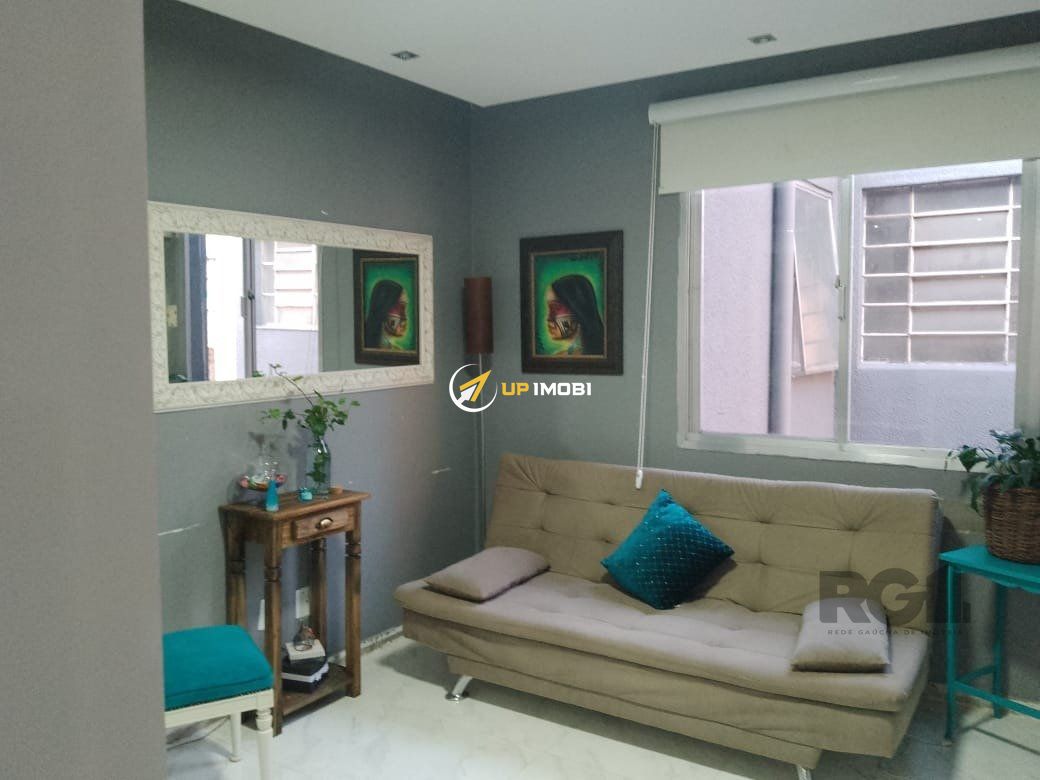 Apartamento, 1 dormitório no bairro Rio Branco em Porto Alegre para Comprar
