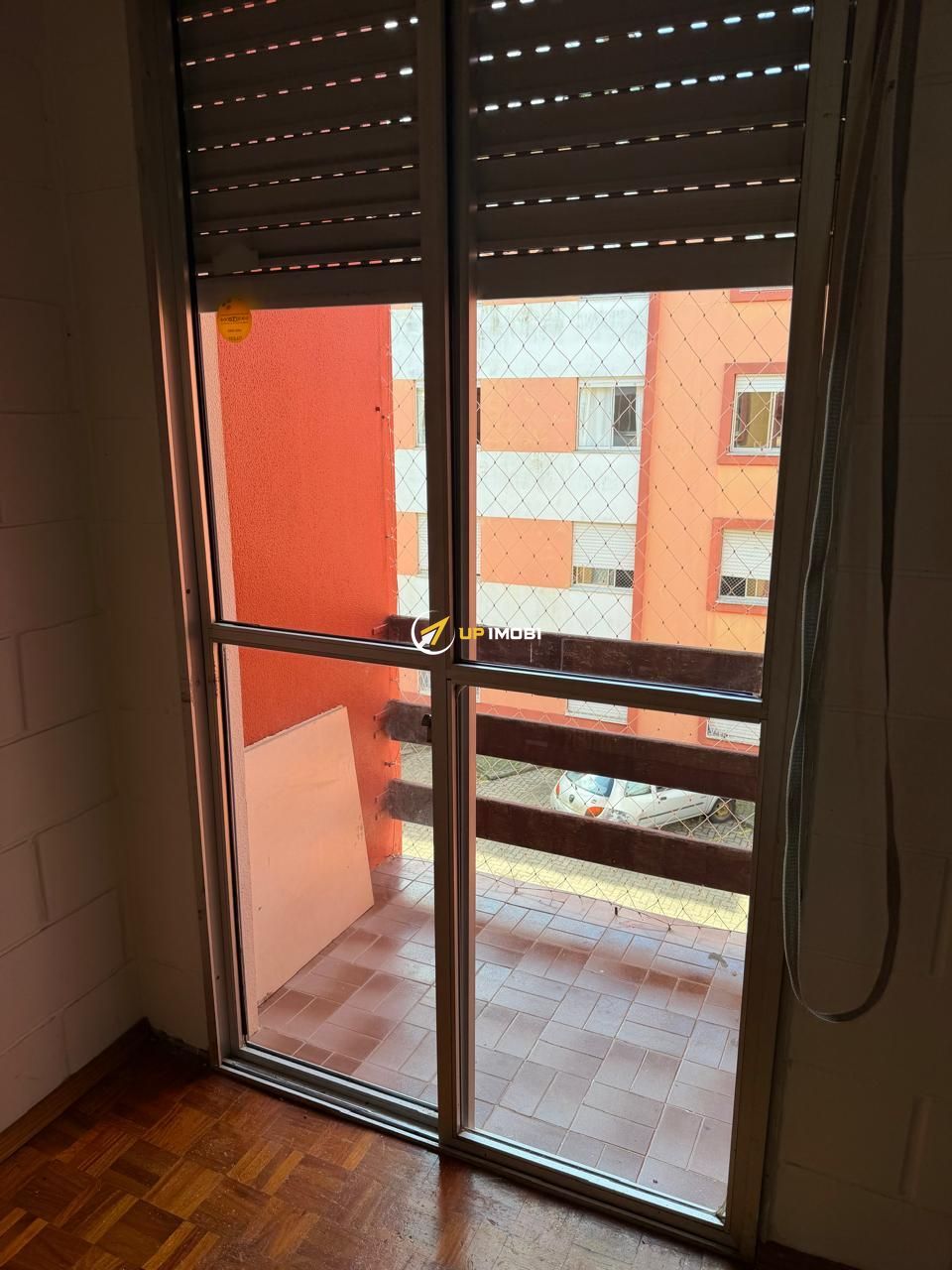 Apartamento, 3 dormitórios no bairro Vila Nova em Porto Alegre para Comprar