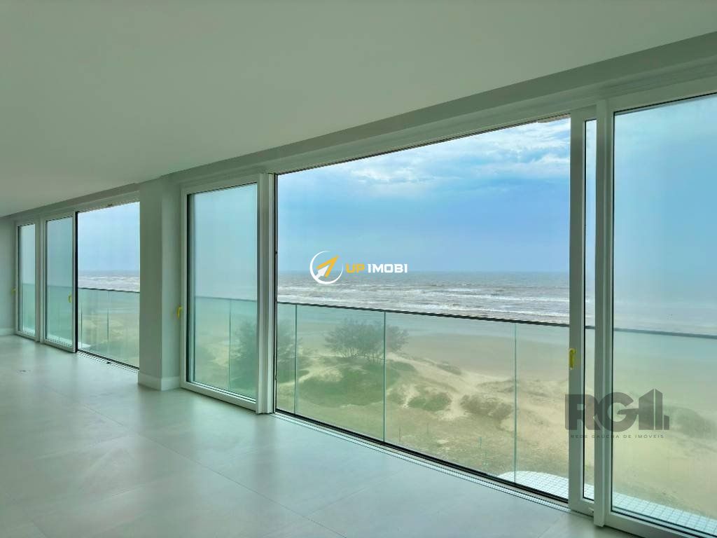 Apartamento, 3 dormitórios no bairro Navegantes em Capão da Canoa para Comprar