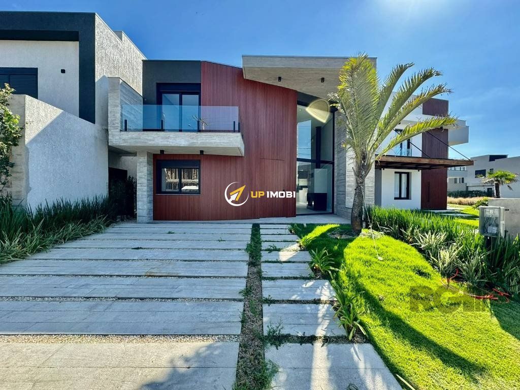 Casa de Condomínio com 217m², 4 dormitórios no bairro Centro em Xangri-Lá para Comprar