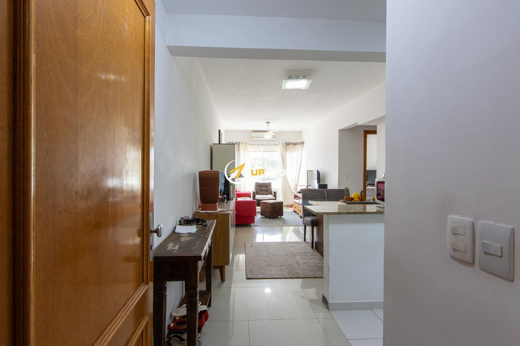 Apartamento, 3 dormitórios no bairro Cavalhada em Porto Alegre para Comprar