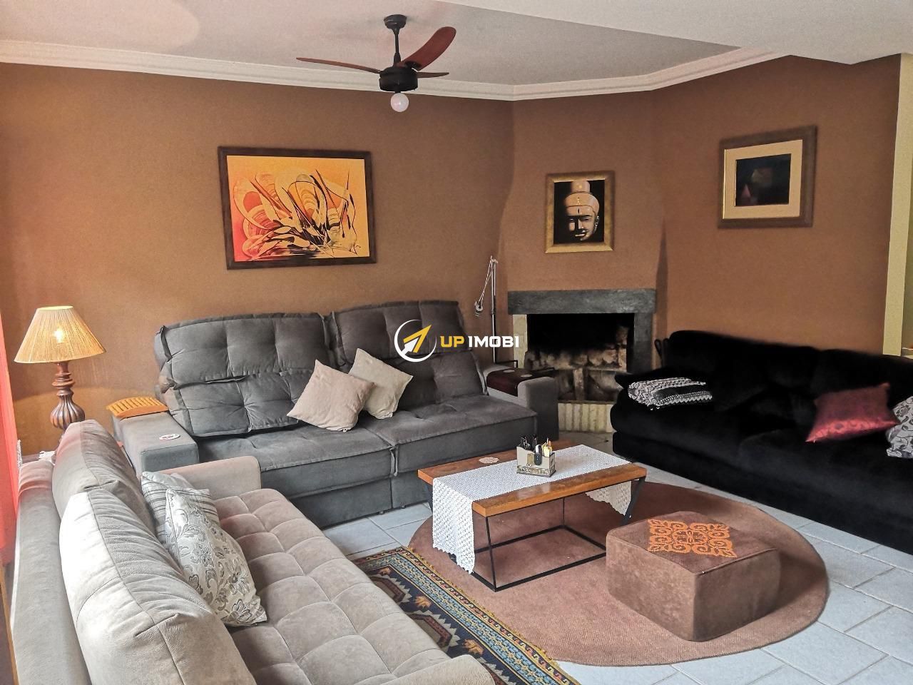 Casa de Condomínio, 3 dormitórios no bairro Ipanema em Porto Alegre para Comprar