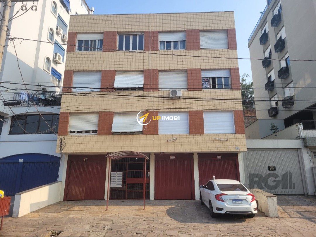 Apartamento, 2 dormitórios no bairro Medianeira em Porto Alegre para Comprar