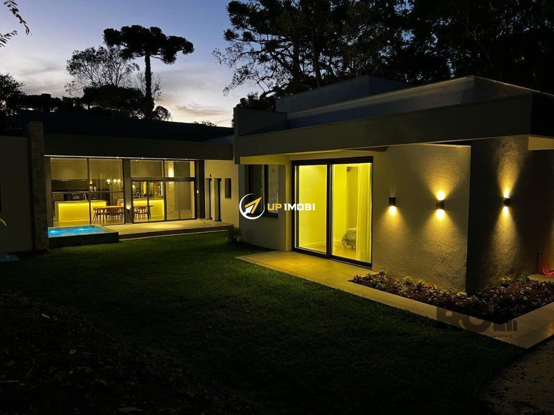 Casa de Condomínio com 400m², 3 dormitórios no bairro Mato Queimado em Gramado para Comprar