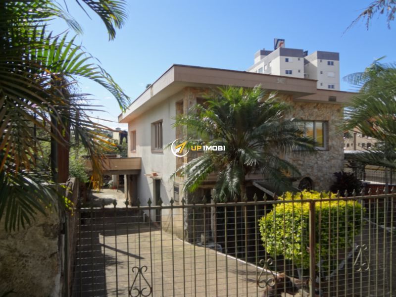 Terreno com 624m² no bairro Tristeza em Porto Alegre para Comprar