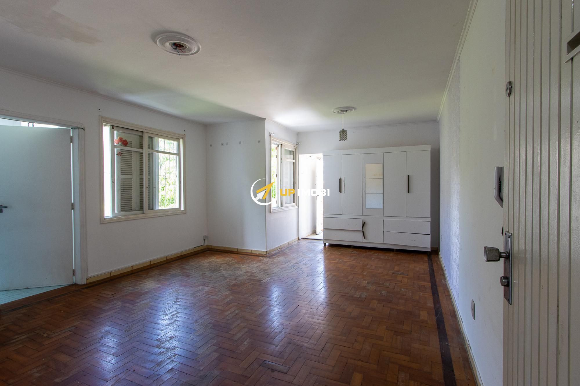 Apartamento, 1 dormitório no bairro Santa Cecília em Porto Alegre para Comprar