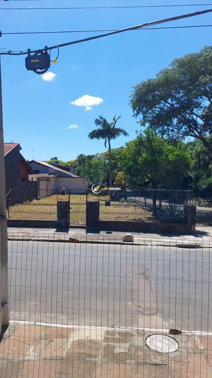 Terreno com 357m² no bairro Jardim Itu em Porto Alegre para Comprar