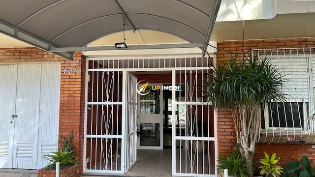 Apartamento, 1 dormitório no bairro Menino Deus em Porto Alegre para Comprar