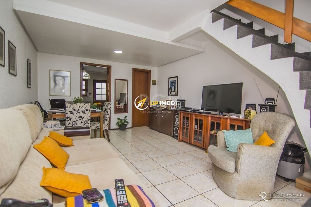 Casa de Condomínio, 2 dormitórios no bairro Morro Santana em Porto Alegre para Comprar