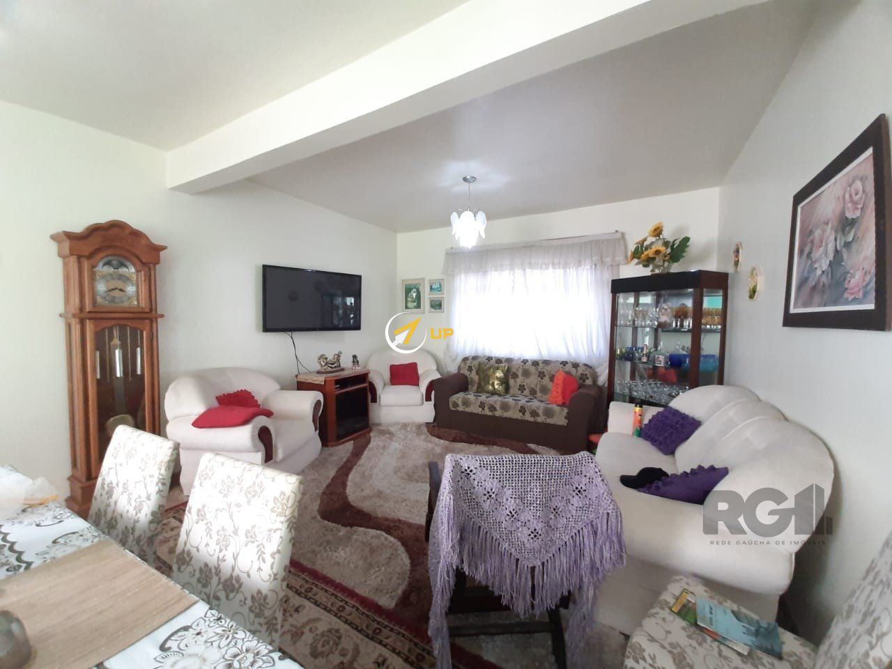 Casa com 256m², 4 dormitórios no bairro Santana em Porto Alegre para Comprar