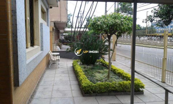 Apartamento, 2 dormitórios no bairro Praia de Belas em Porto Alegre para Comprar