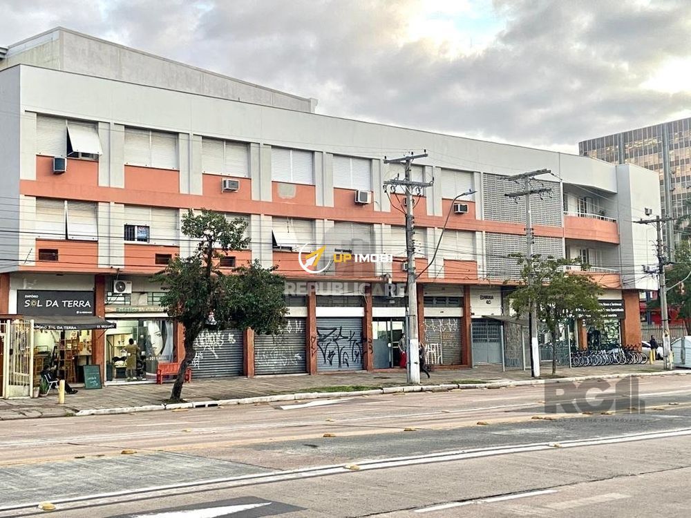 Apartamento, 2 dormitórios no bairro Praia de Belas em Porto Alegre para Comprar