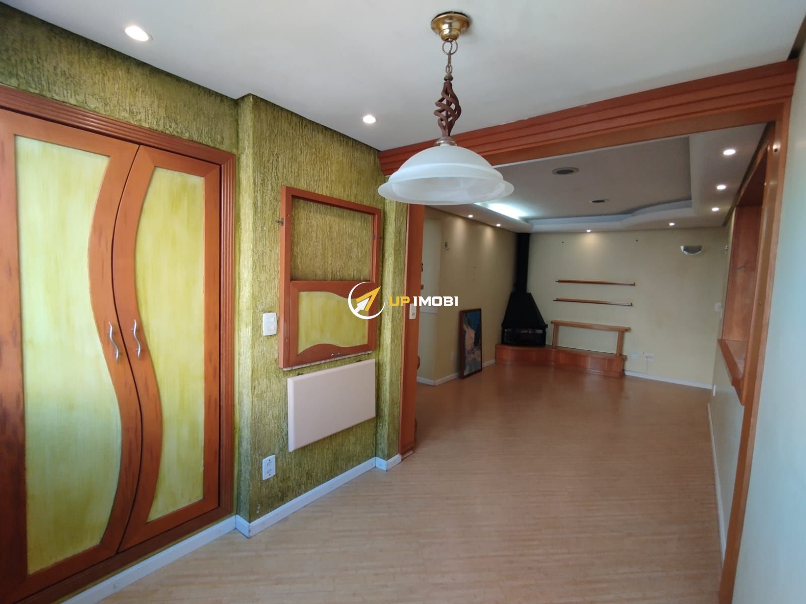 Apartamento, 2 dormitórios no bairro Cidade Baixa em Porto Alegre para Comprar