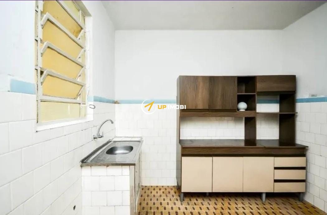 Apartamento, 2 dormitórios no bairro Azenha em Porto Alegre para Comprar