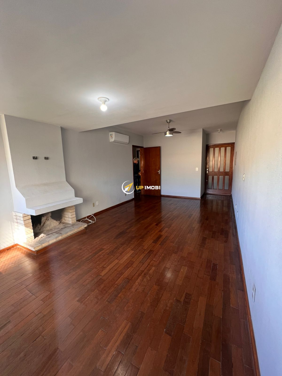 Apartamento, 2 dormitórios no bairro Cristo Redentor em Porto Alegre para Comprar