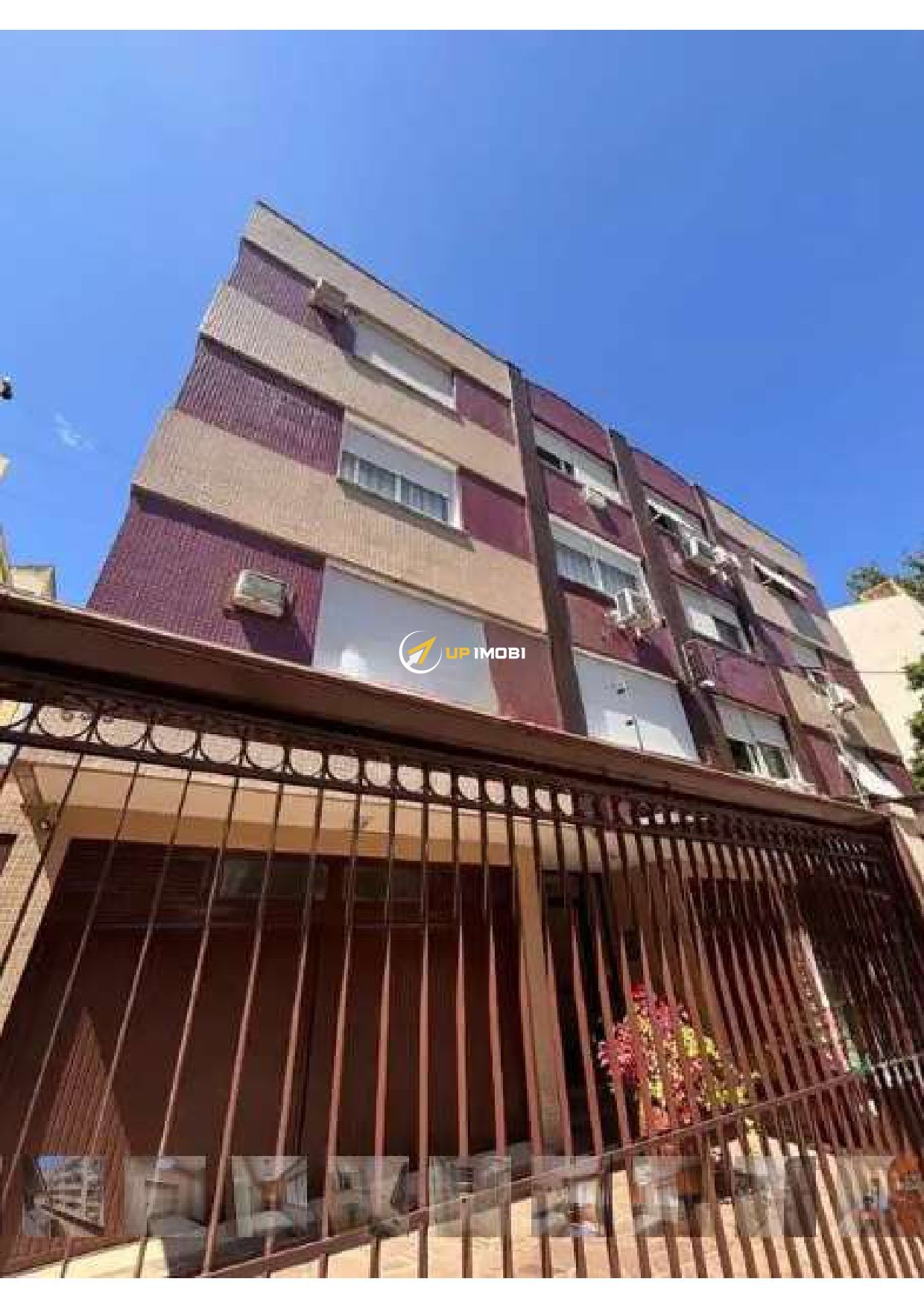 Apartamento, 2 dormitórios no bairro Santa Cecília em Porto Alegre para Comprar