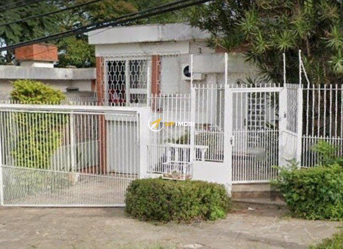 Casa, 3 dormitórios no bairro Santa Tereza em Porto Alegre para Comprar