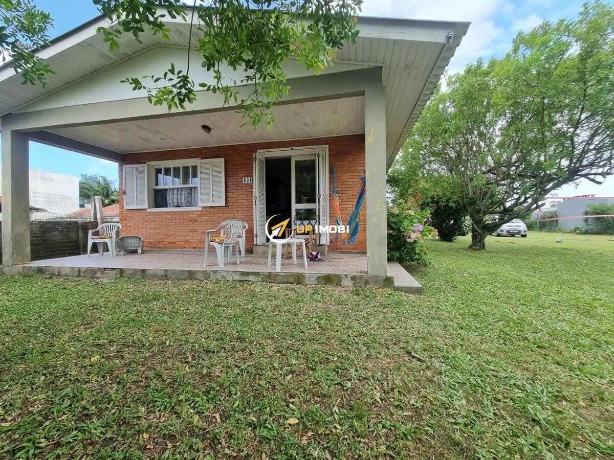 Terreno com 420m² no bairro Centro em Xangri-Lá para Comprar