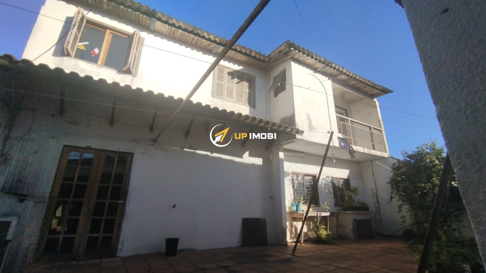 Terreno com 319m² no bairro Tristeza em Porto Alegre para Comprar