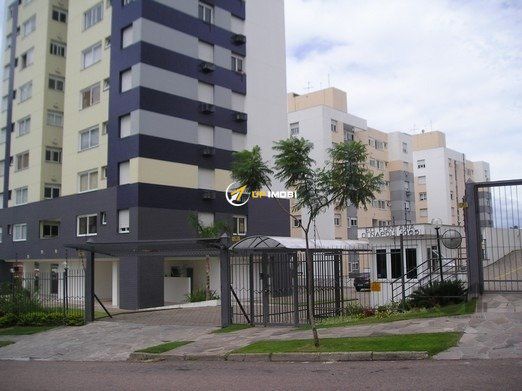 Apartamento, 2 dormitórios no bairro Chácara das Pedras em Porto Alegre para Comprar