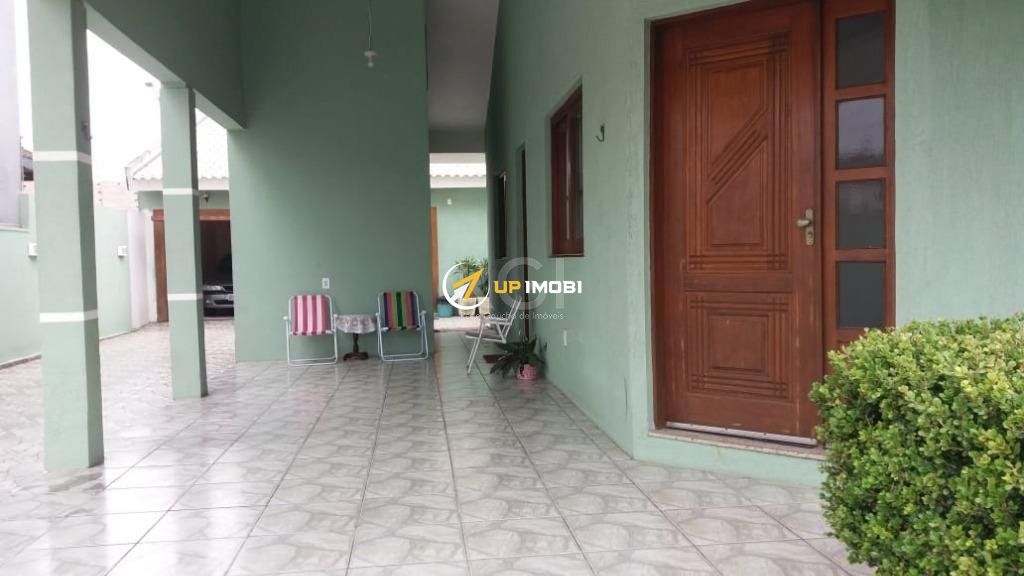 Casa com 230m², 3 dormitórios no bairro Igara em Canoas para Comprar