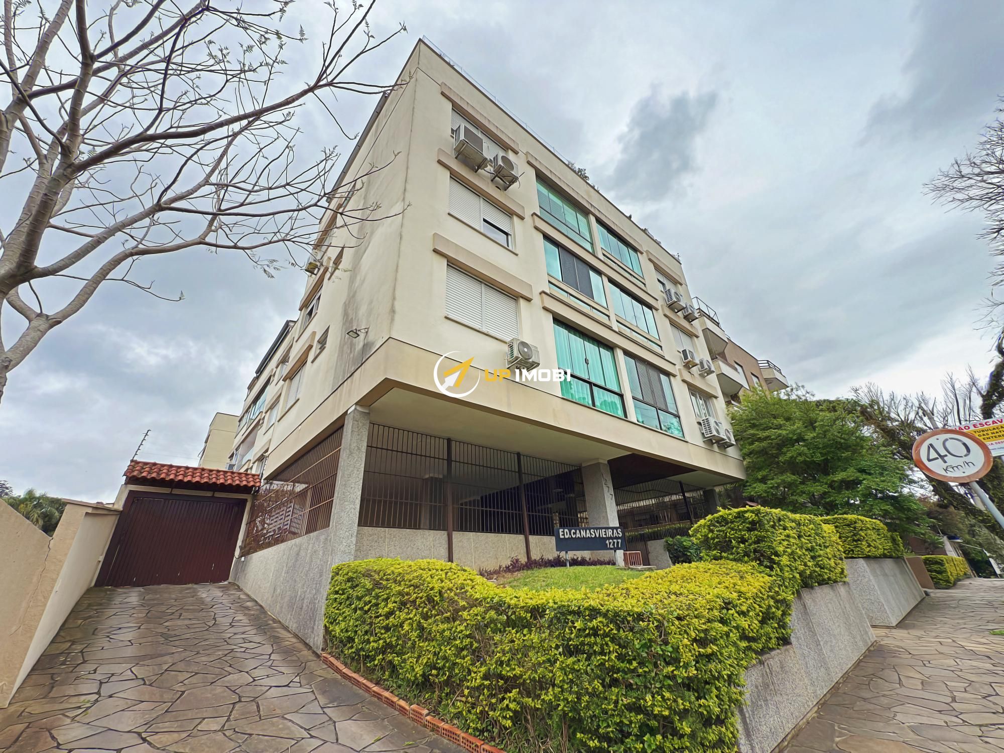 Apartamento, 1 dormitório no bairro Tristeza em Porto Alegre para Comprar