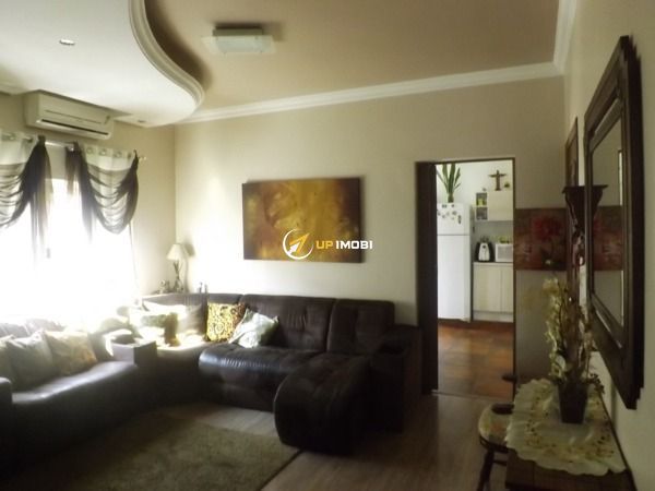 Apartamento, 3 dormitórios no bairro Praia de Belas em Porto Alegre para Comprar