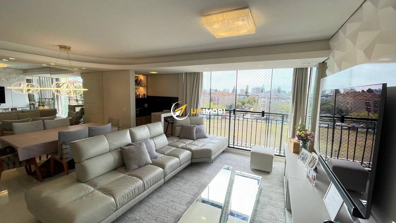 Apartamento, 3 dormitórios no bairro Jardim Europa em Porto Alegre para Comprar